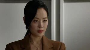 A Mulher Que Engoliu O Sol (Legendado) - Temporada 1 Episódio 17