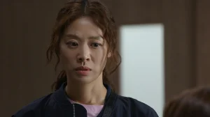 A Mulher Que Engoliu O Sol (Legendado) - Temporada 1 Episódio 05